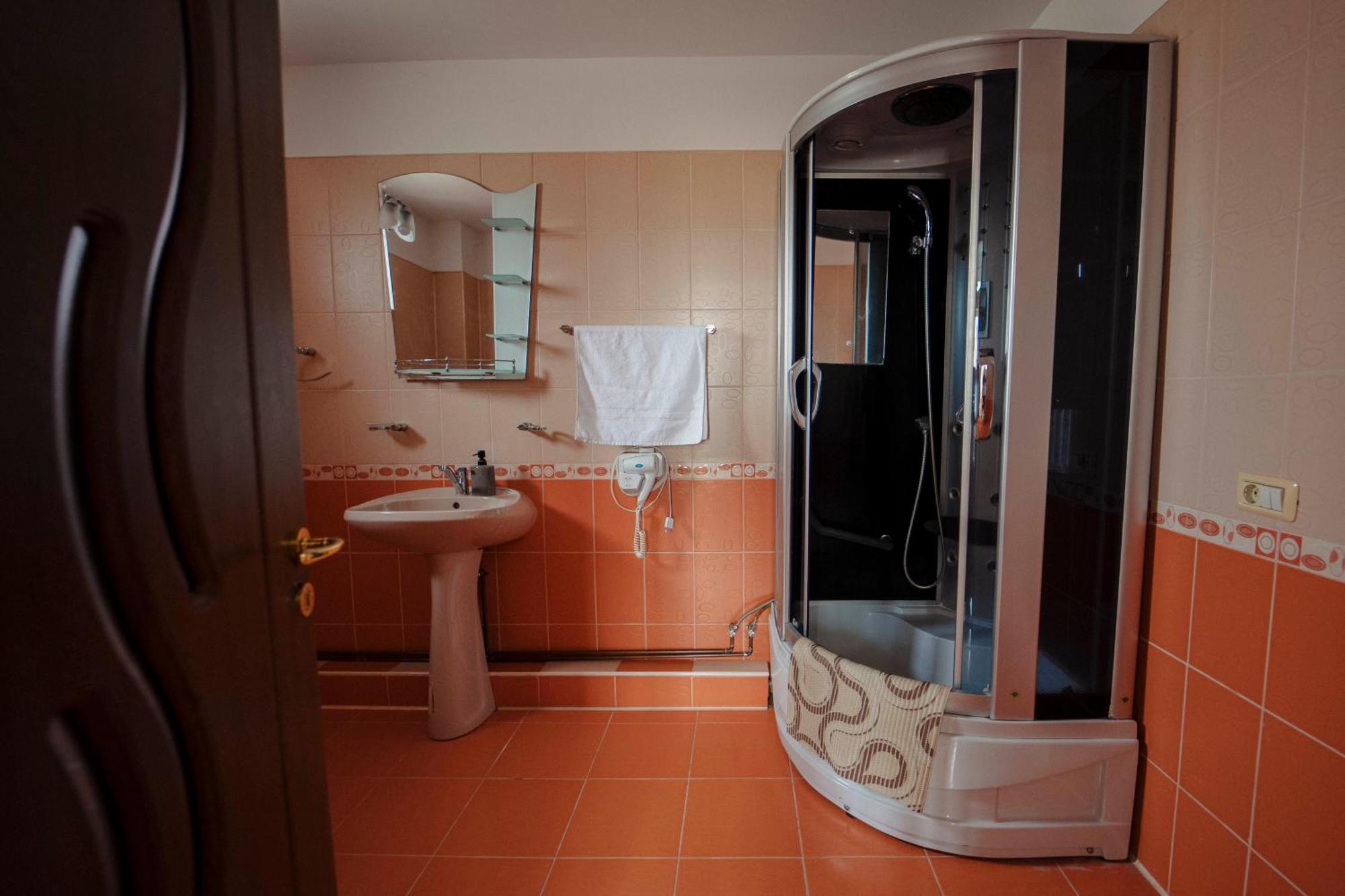 Casa Miruna Poiana Negrii Kültér fotó
